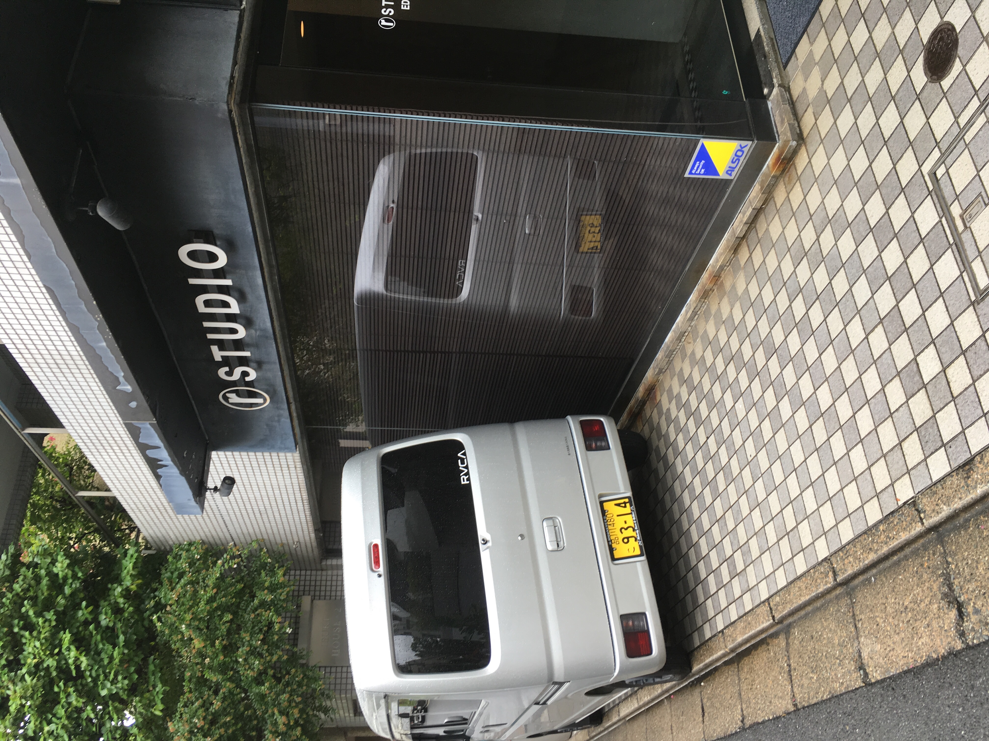 r STUDIO様 地下トイレリフォーム工事